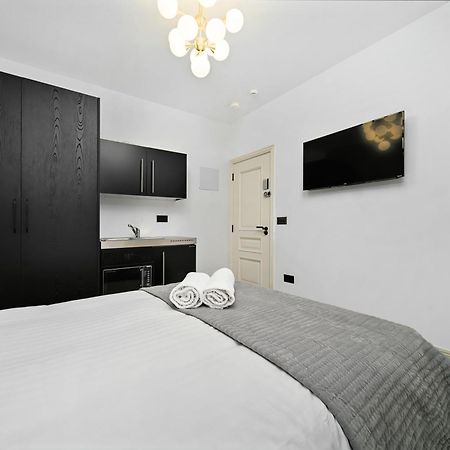Nine Elms Modern Studio Apartments Londra Dış mekan fotoğraf